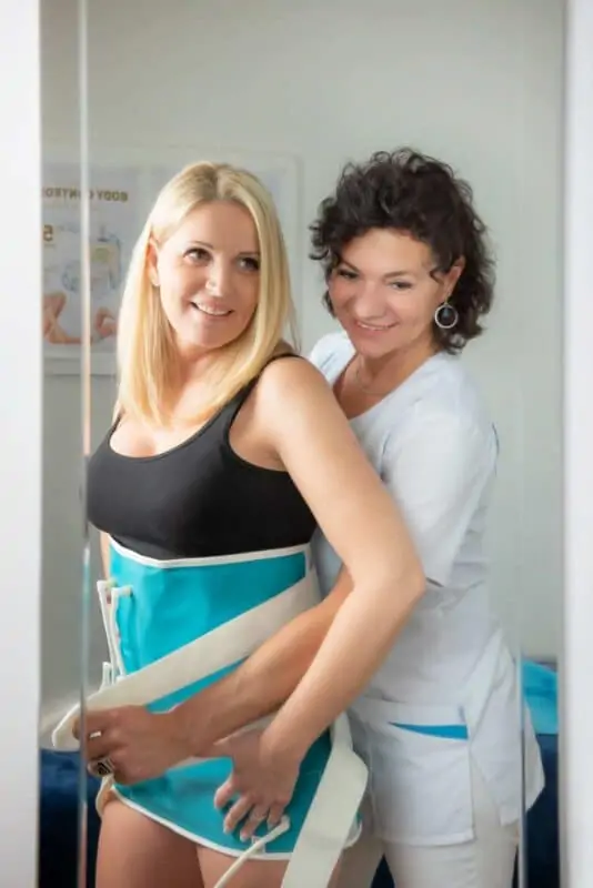 Bauch-Modellage